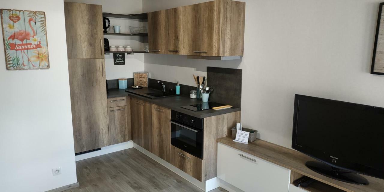 Au Coeur De Port Frejus - T2 30 M² - Tout A Pied Екстериор снимка