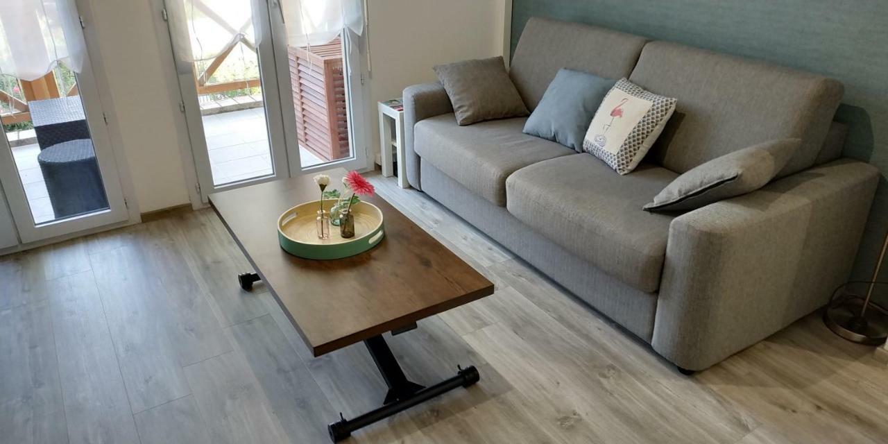 Au Coeur De Port Frejus - T2 30 M² - Tout A Pied Екстериор снимка